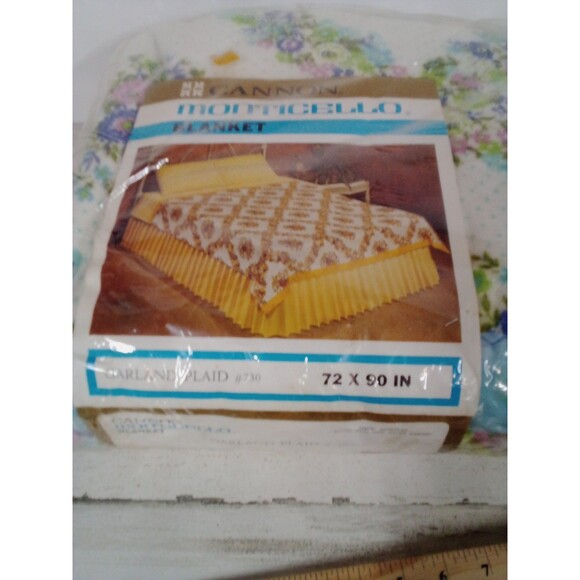 Cannon Vintage New In Original Package 72x90 Floral Blanket - Picture 7 of 12